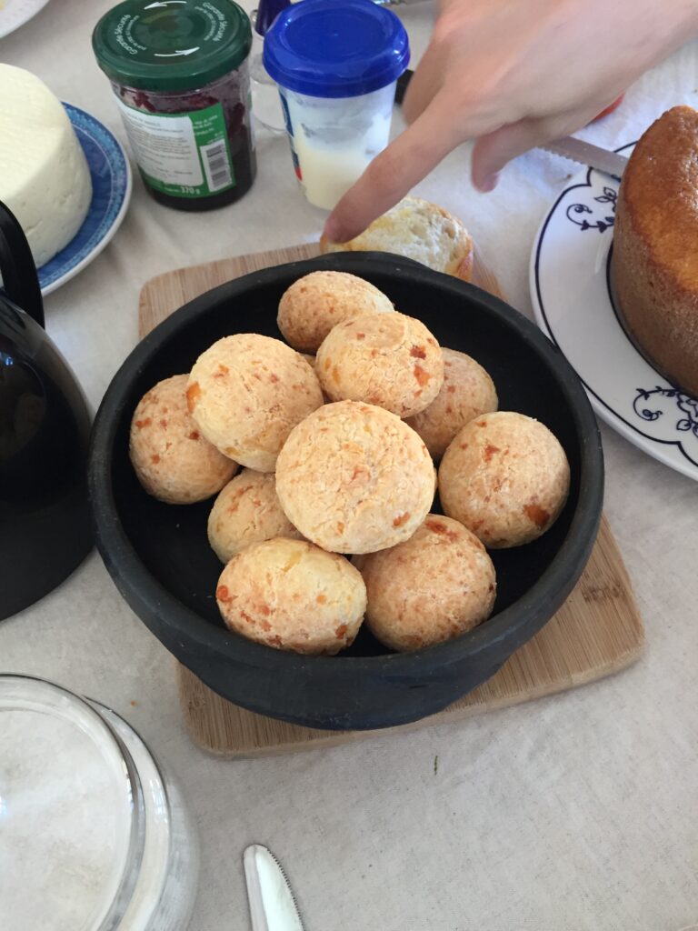 pão de queijo